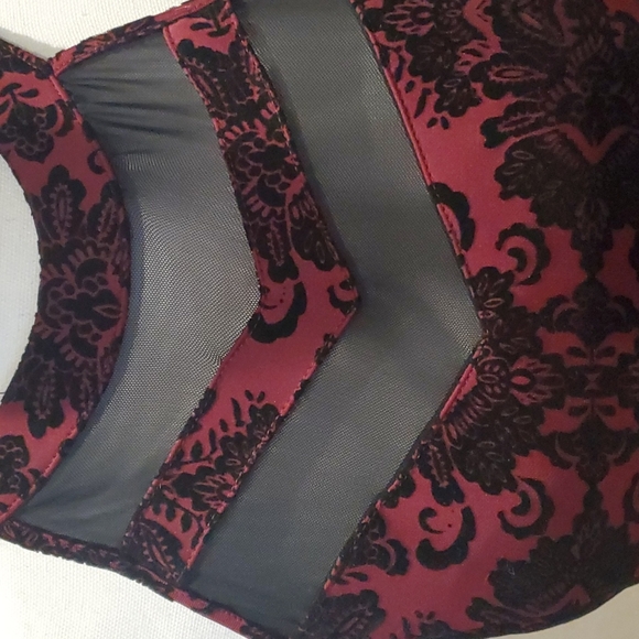 Windsor burgundy / black dress NWT - Picture 3 of 11